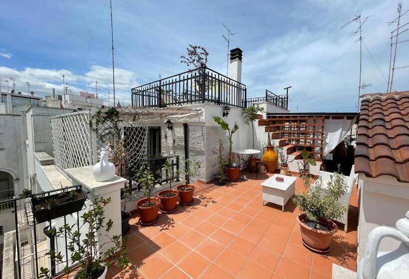 Пансион Dimora Bellini Apartment And Rooms