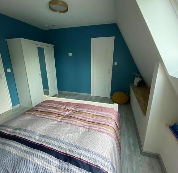 ペンション Domaine De Montloue   Relais Bien être