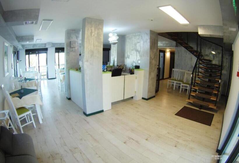 Пансион Green Coffee House