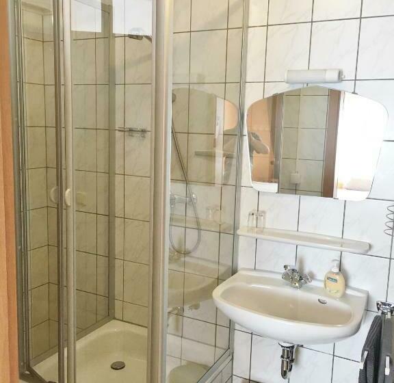 Пансион Gästehaus Doll