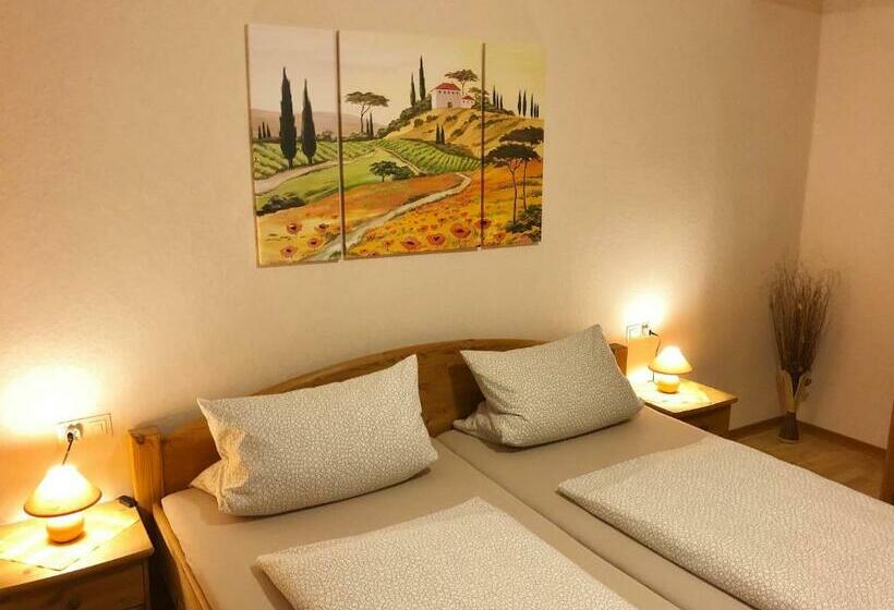 Пансион Gästehaus Doll