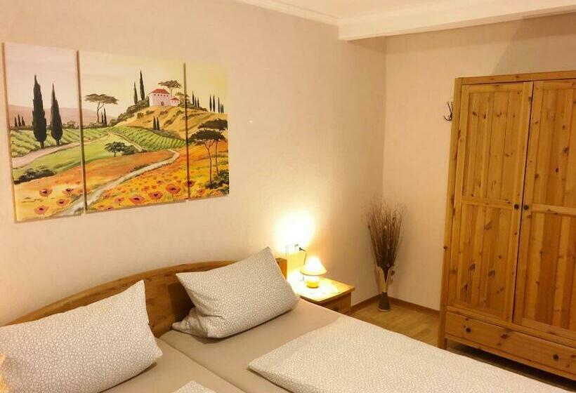 Пансион Gästehaus Doll