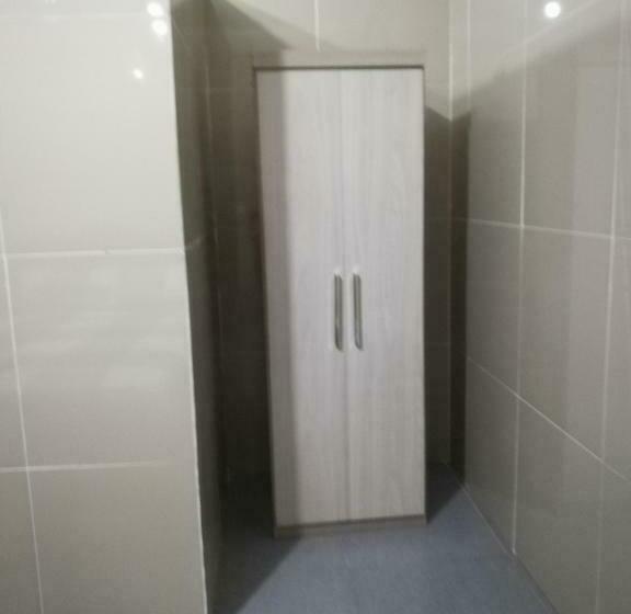 פנסיון Hospedaje K & J