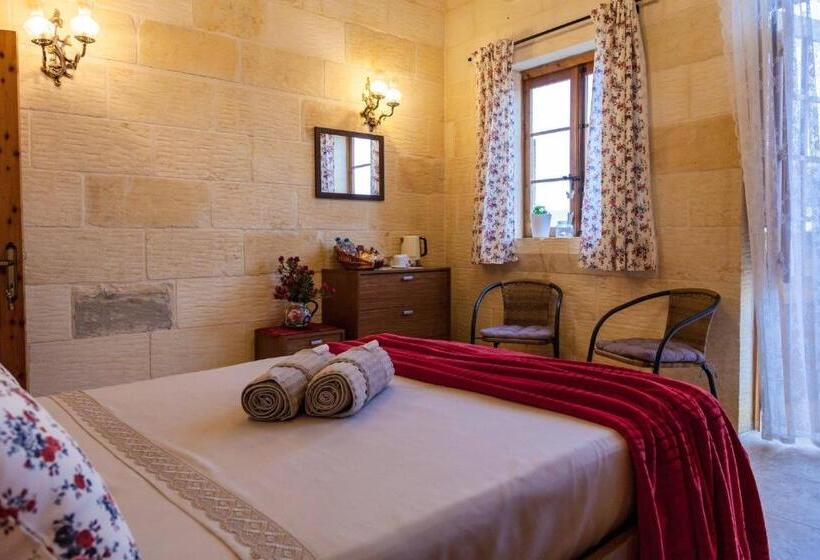 پانسیون Id Dar Ta Censu