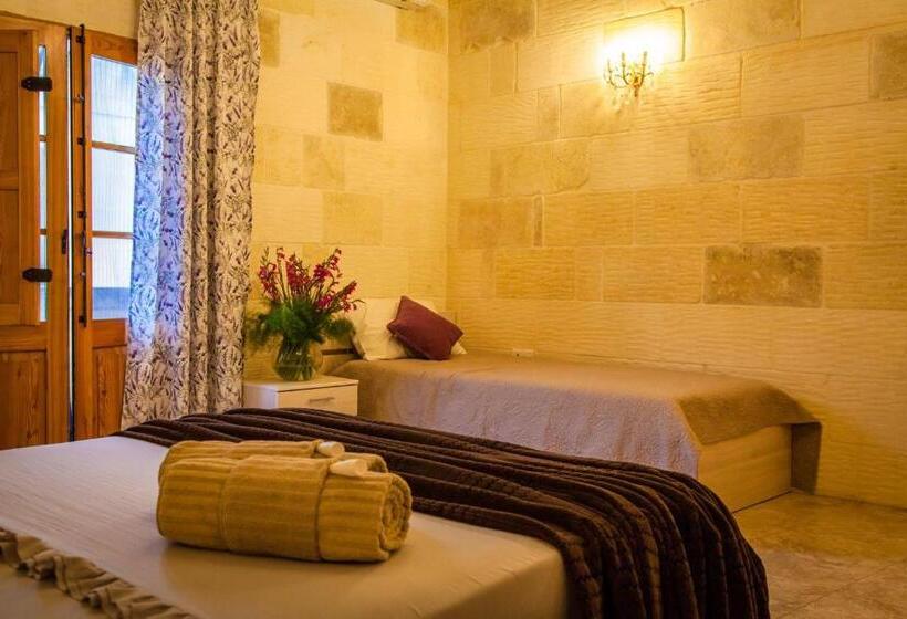 پانسیون Id Dar Ta Censu