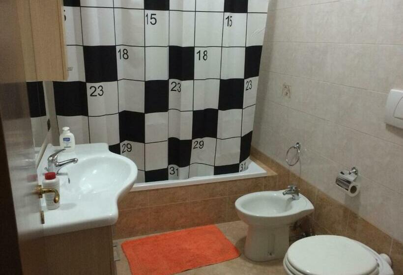 פנסיון La Curte Te Lu Pippi