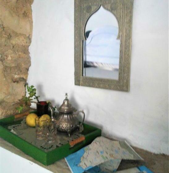 بنسيون La Lectora