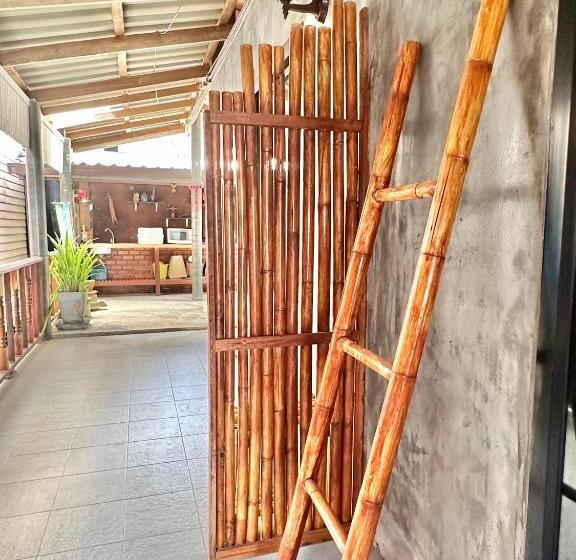 بنسيون Lanta Sabai Day House