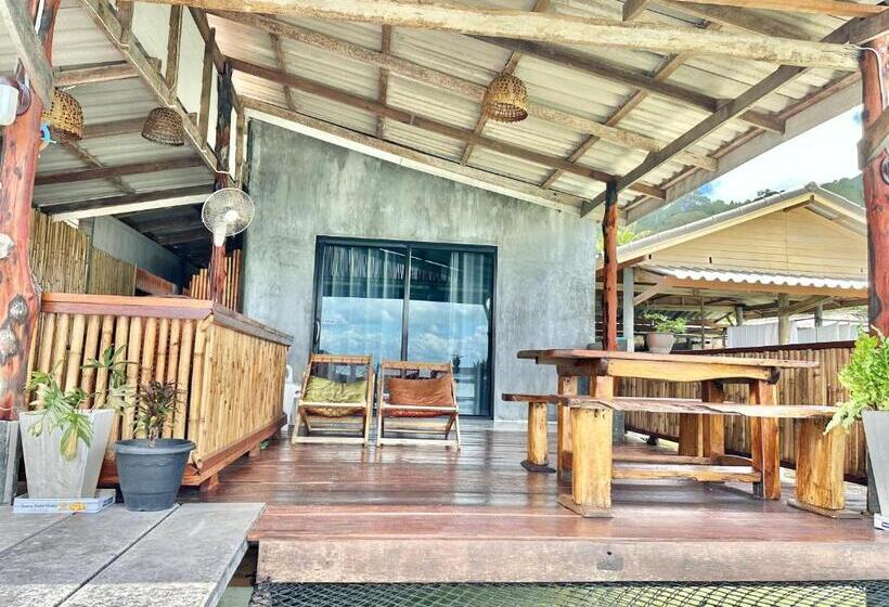 بنسيون Lanta Sabai Day House