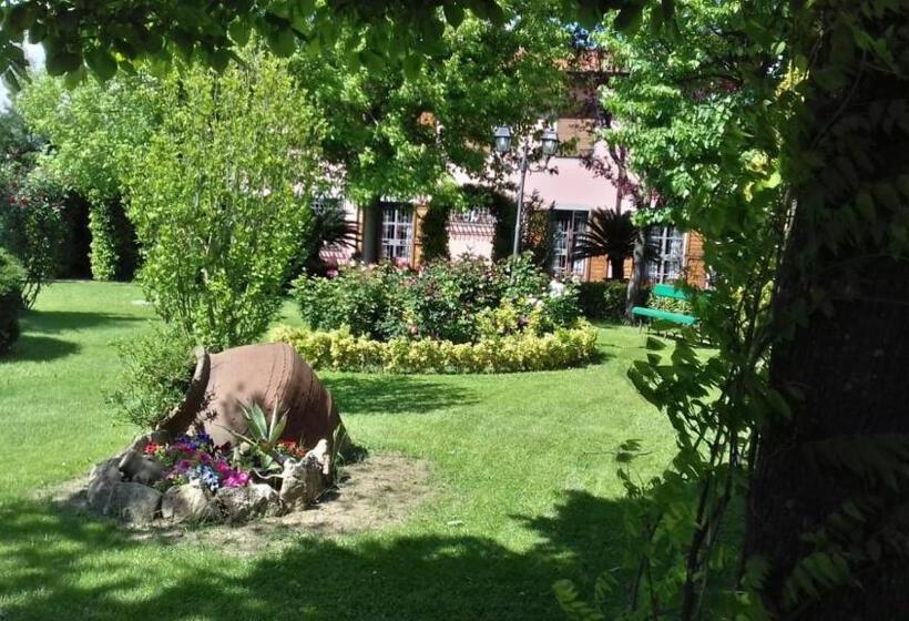 بنسيون Rustico La Pioppeta