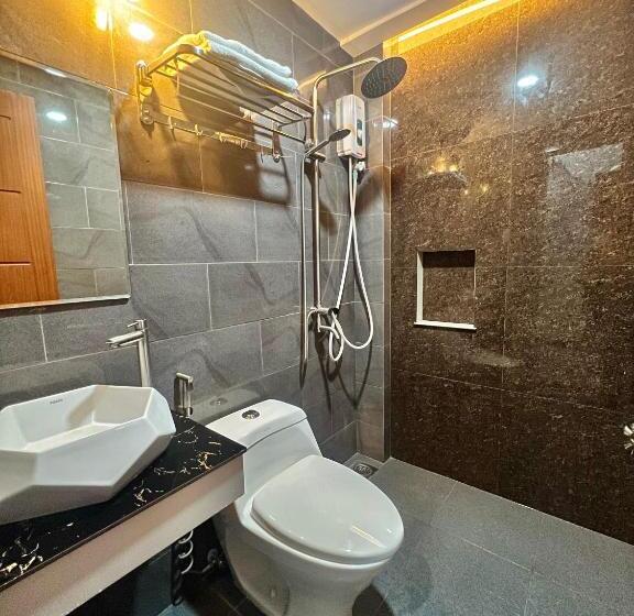 پانسیون Sky Traveller Suites