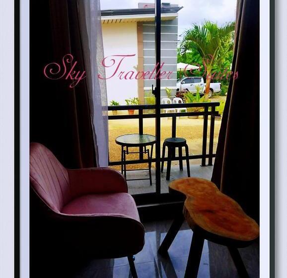 پانسیون Sky Traveller Suites