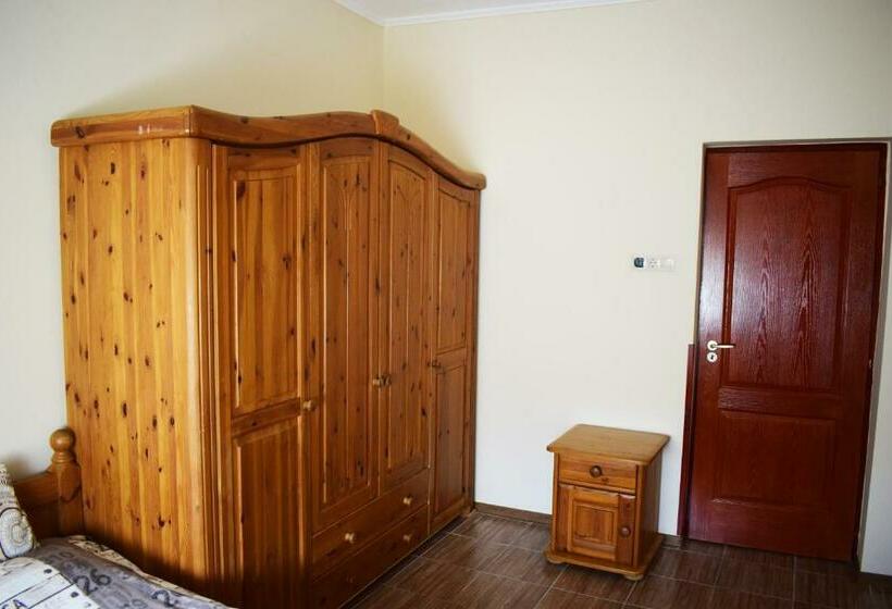 ペンション Tündérfátyol Vendégház