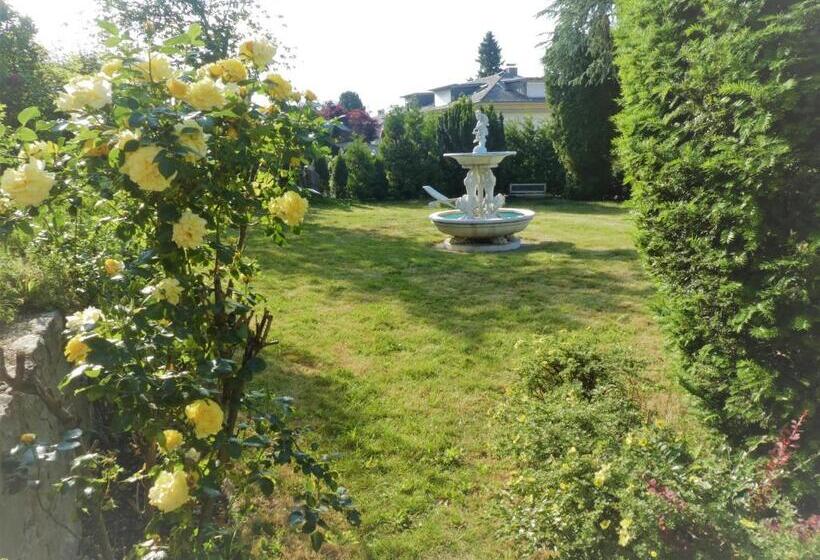 פנסיון Villa Rauter