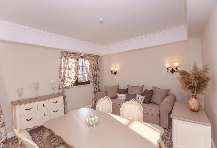 Pensiunea Dimitrios & Spa   Băile Herculane  Valea Cernei Terapie Spa  Relaxare A Minții și A Trupul