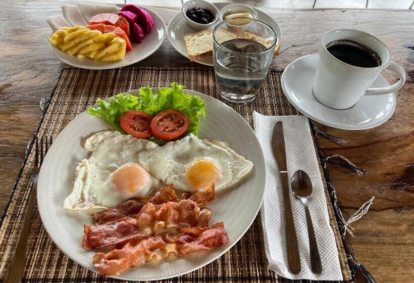Pinokkio B&b Restaurant