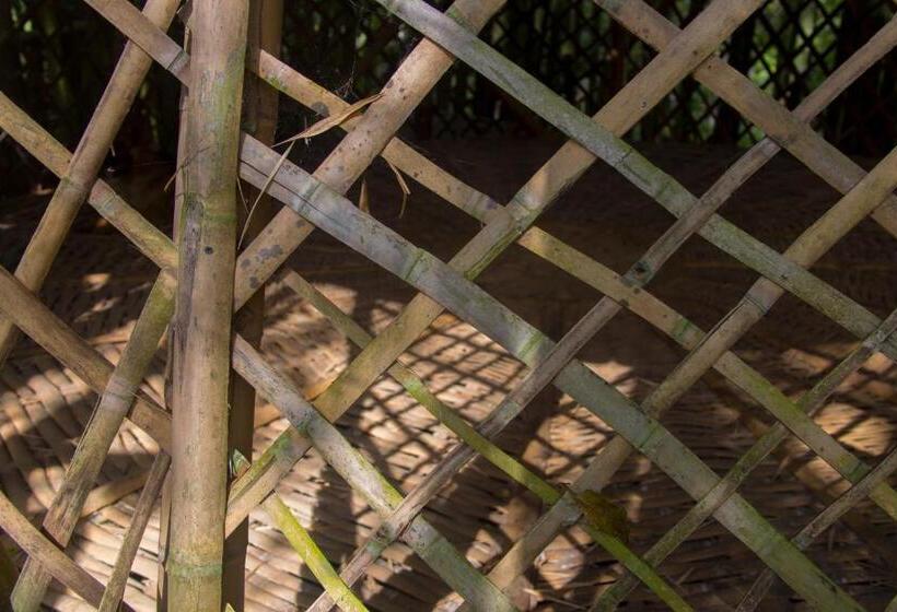 리조트 Riverside Ecoliving Space