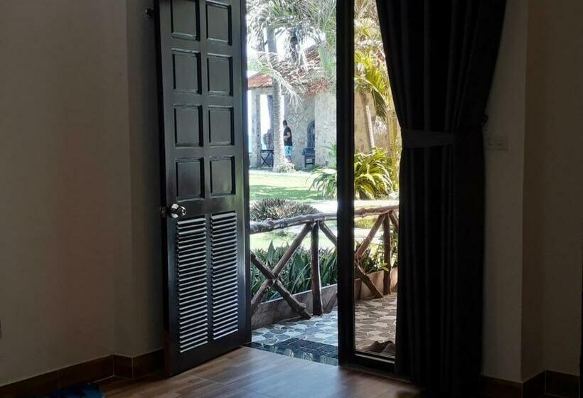 The Dream Resort & Spa