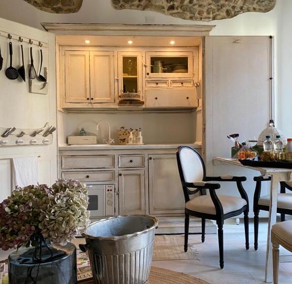 Villa Casati Italiana