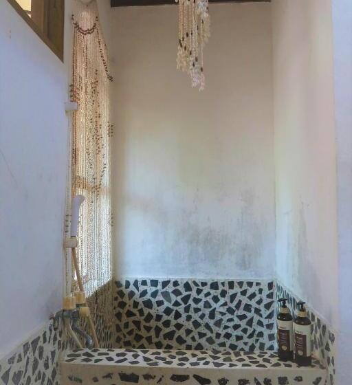 Villa Marmarine Beach Resort & Restaurant