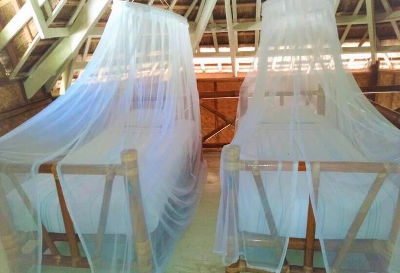 Villa Marmarine Beach Resort & Restaurant