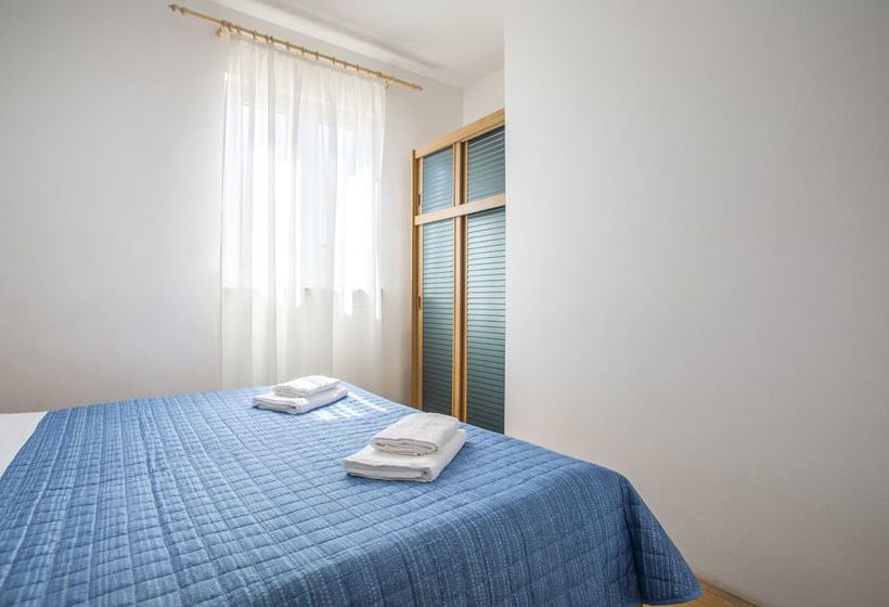 Apartments Henjak Gospojica