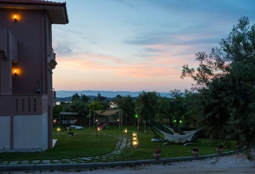 Aroma Studios And Apartments