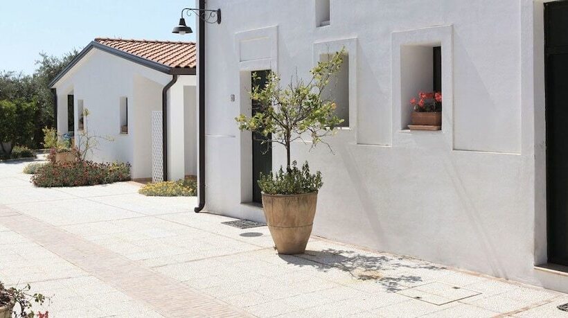 مبيت وإفطار Giardino Giamperduto