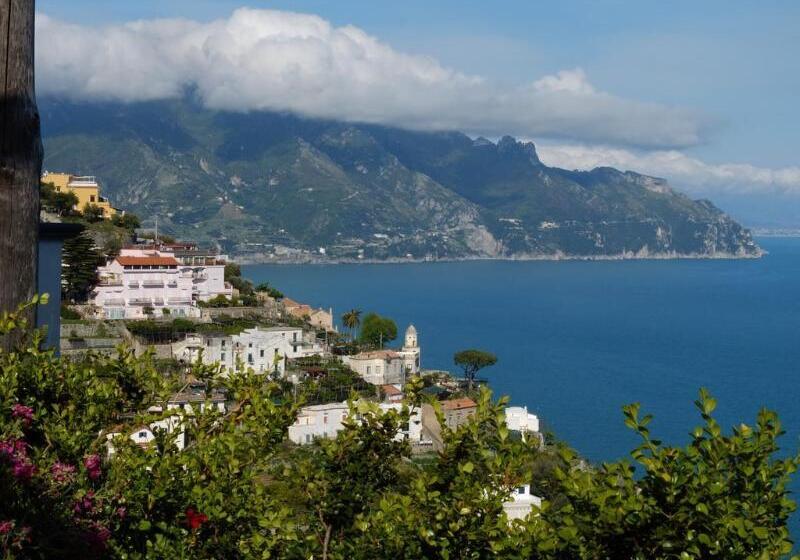 Bed and Breakfast L Antico Borgo Dei Limoni