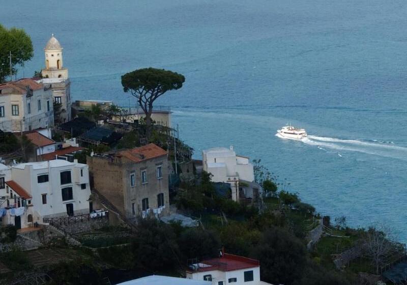 Bed and Breakfast L Antico Borgo Dei Limoni