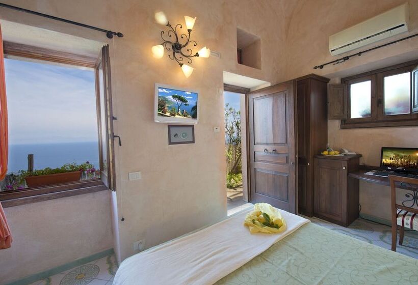 Bed and Breakfast L Antico Borgo Dei Limoni