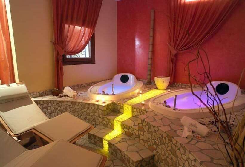 צימר Monteforte Resort