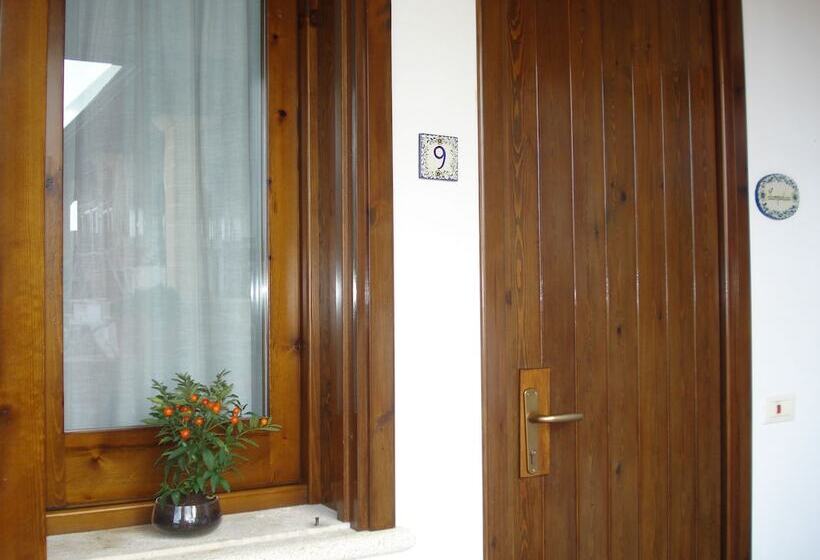 민박 Villa Carlo Resort