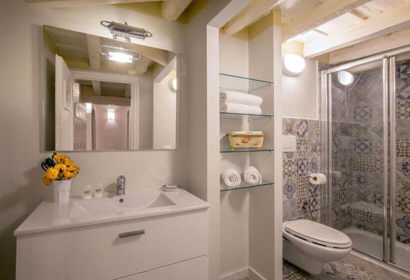 Boutique Hotel Campo De Fiori