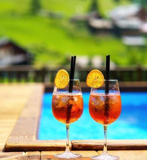 Chalet Du Lys Hotel & Spa