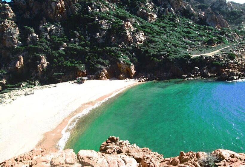 Costa Paradiso
