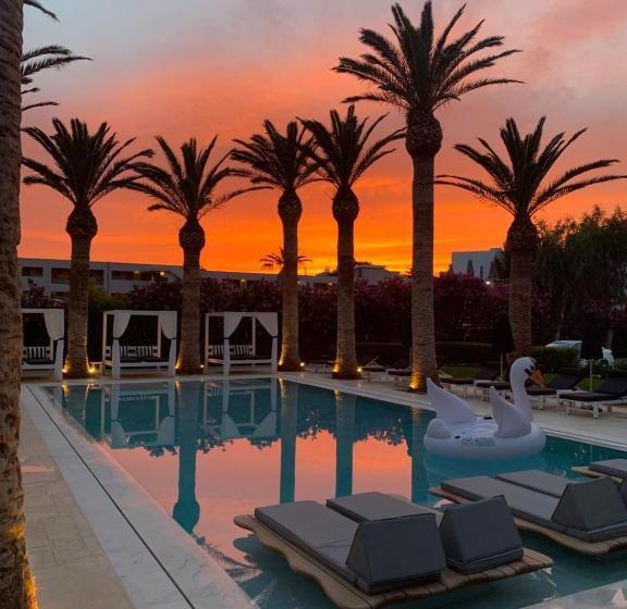 Drossia Palms Hotel And Nisos Beach Suites