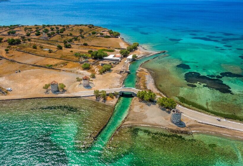 Elounda Alikes Suites & Studios