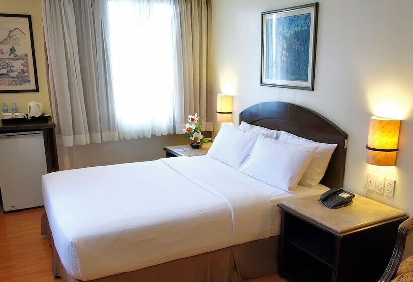 Fersal Hotel Malakas, Quezon City