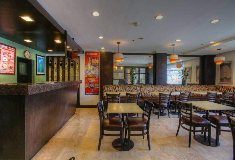 Fersal Hotel Malakas, Quezon City