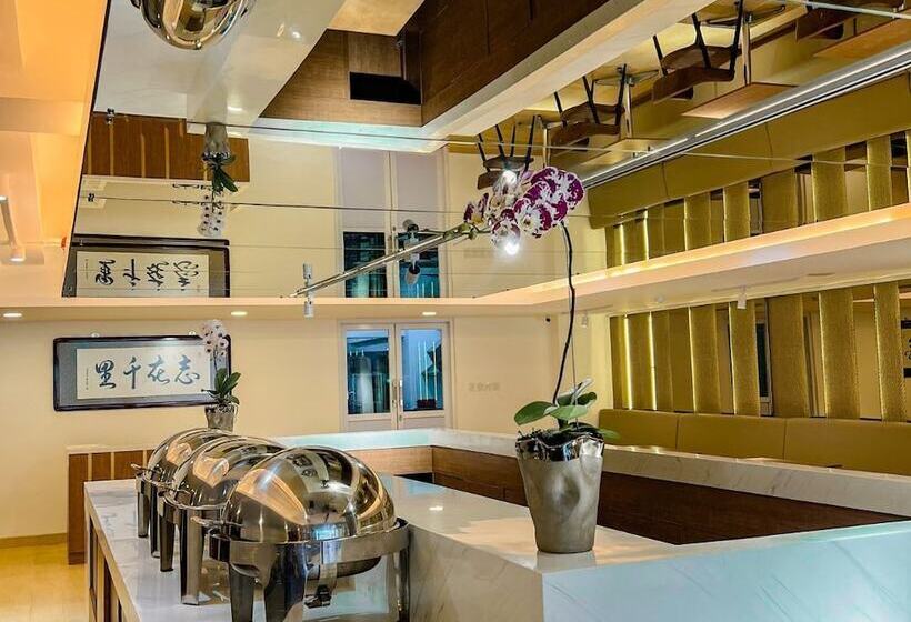 Grand G7 Hotel Pasar Baru