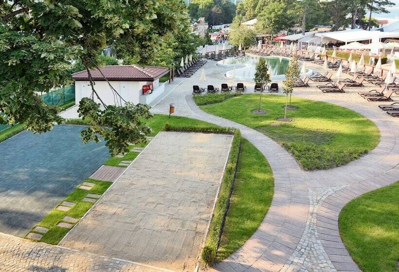 Grifid Metropol Hotel Premium All Inclusive & Private Beach Adults Only