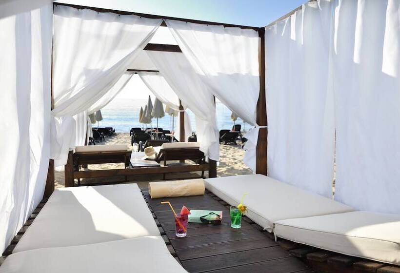 Grifid Metropol Hotel Premium All Inclusive & Private Beach Adults Only