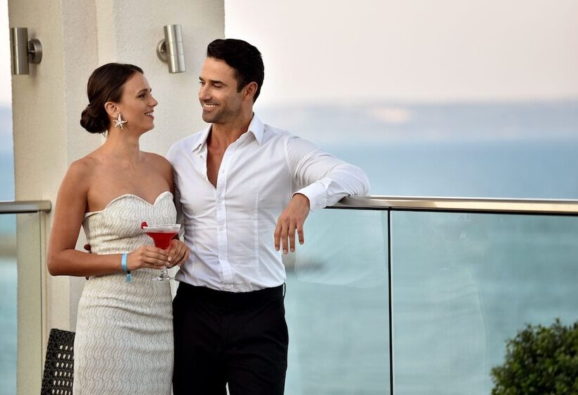 Grifid Metropol Hotel Premium All Inclusive & Private Beach Adults Only