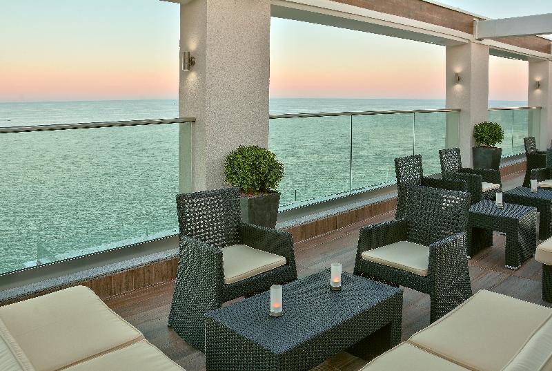 Grifid Metropol Hotel Premium All Inclusive & Private Beach Adults Only