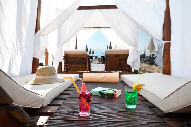 Grifid Metropol Hotel Premium All Inclusive & Private Beach Adults Only