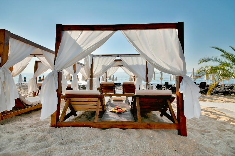 Grifid Metropol Hotel Premium All Inclusive & Private Beach Adults Only