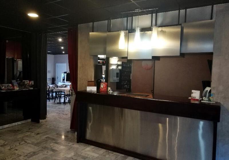 Adonis Arc Hotel Aix