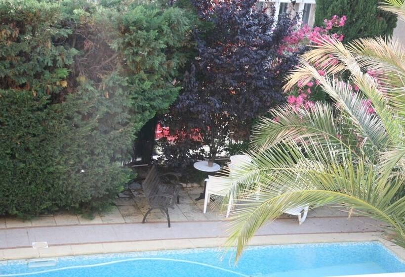 Adonis Arc Hotel Aix