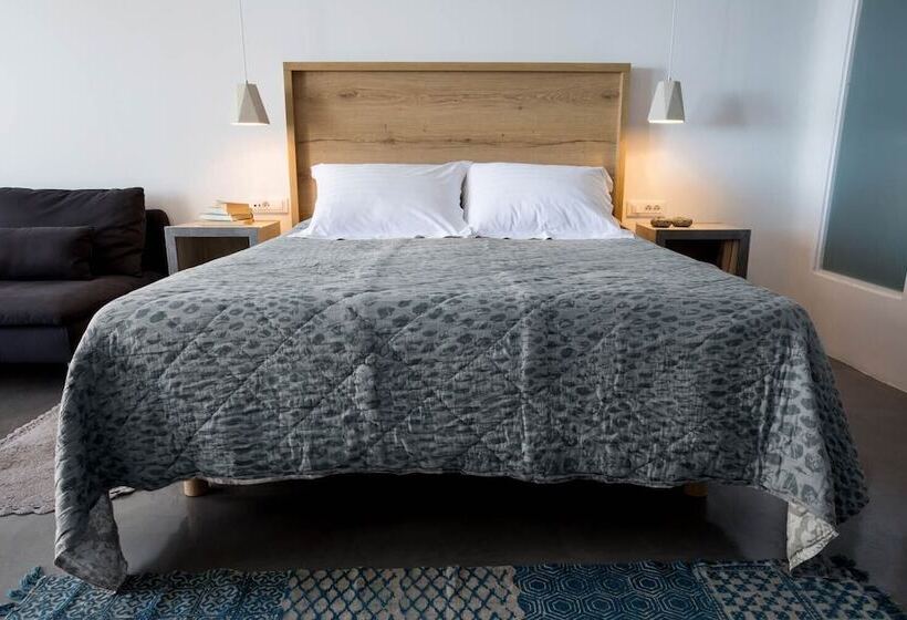 Afroessa Hotel By Pearl Hotel Collection